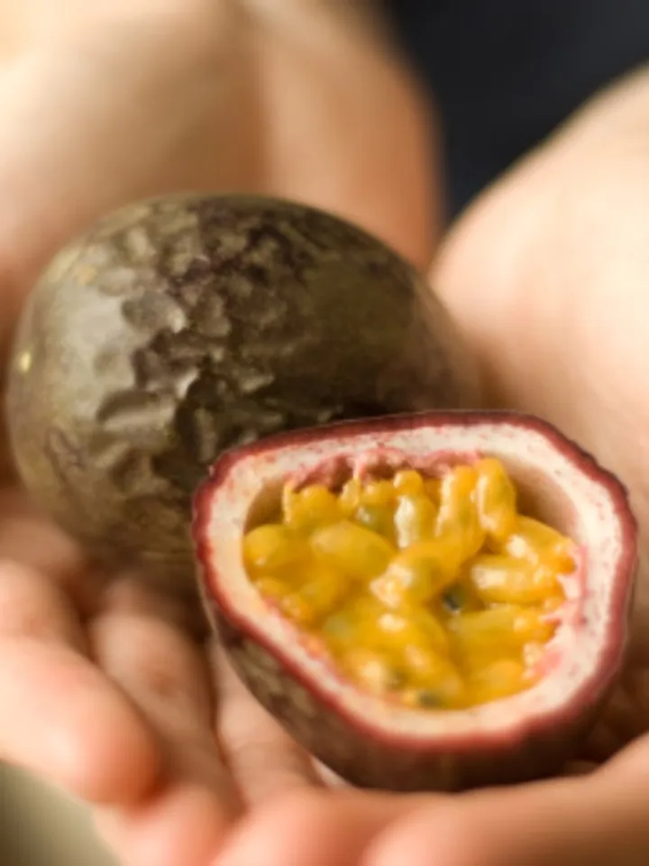 passion fruit 4 - unsplash (1)