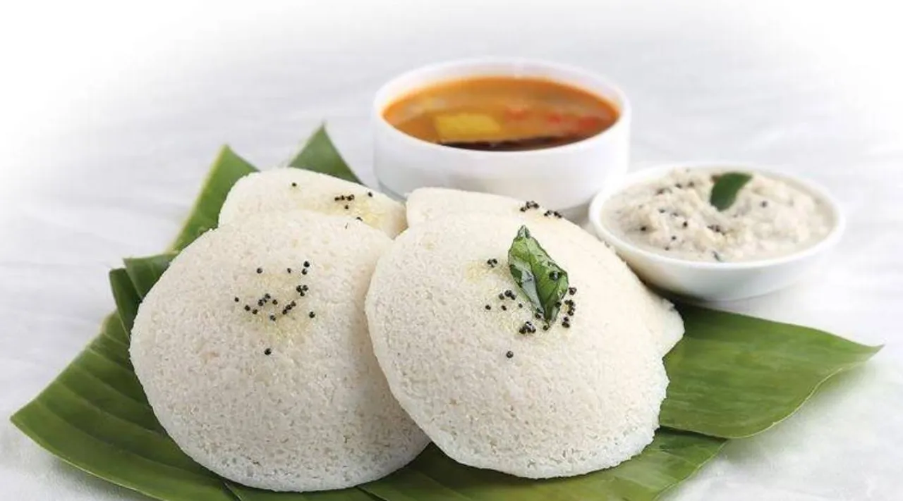 soft idli without rice, idli batter ratio, how to make soft idlis with raw rice, சாஃப்ட் இட்லி, இட்லி, சாஃப்ட் இட்லி செய்வது எப்படி, udupi idli recipe, kerala idli recipe, idli batter recipe, idli dosa batter recipe