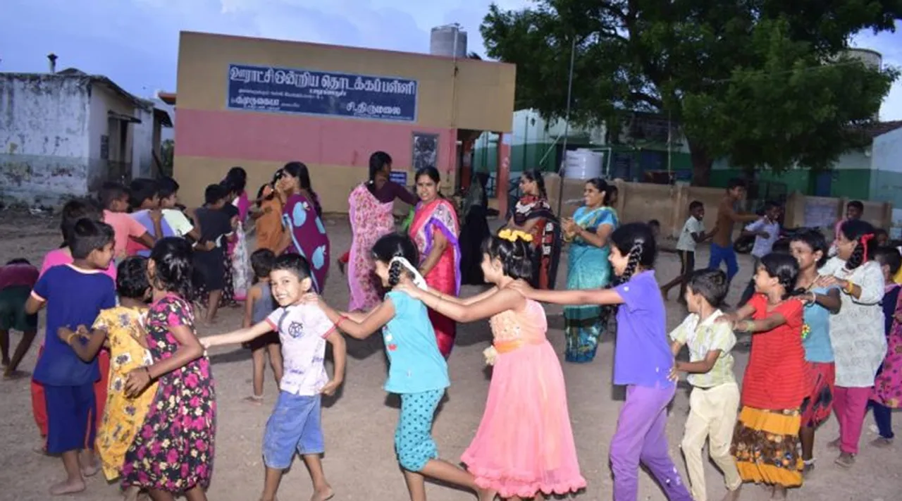 இடைவிடாமல் தொடரும் இல்லம் தேடி கல்வி: புதுக்கோட்டை மகிழ்ச்சி