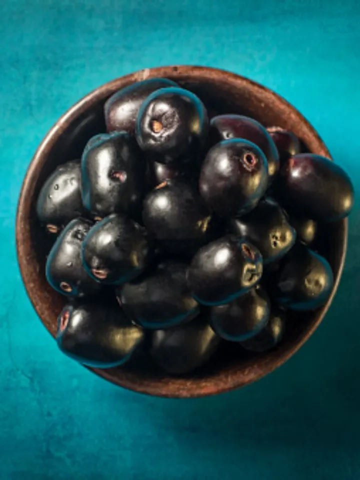 jamun 1 - unsplash (1)