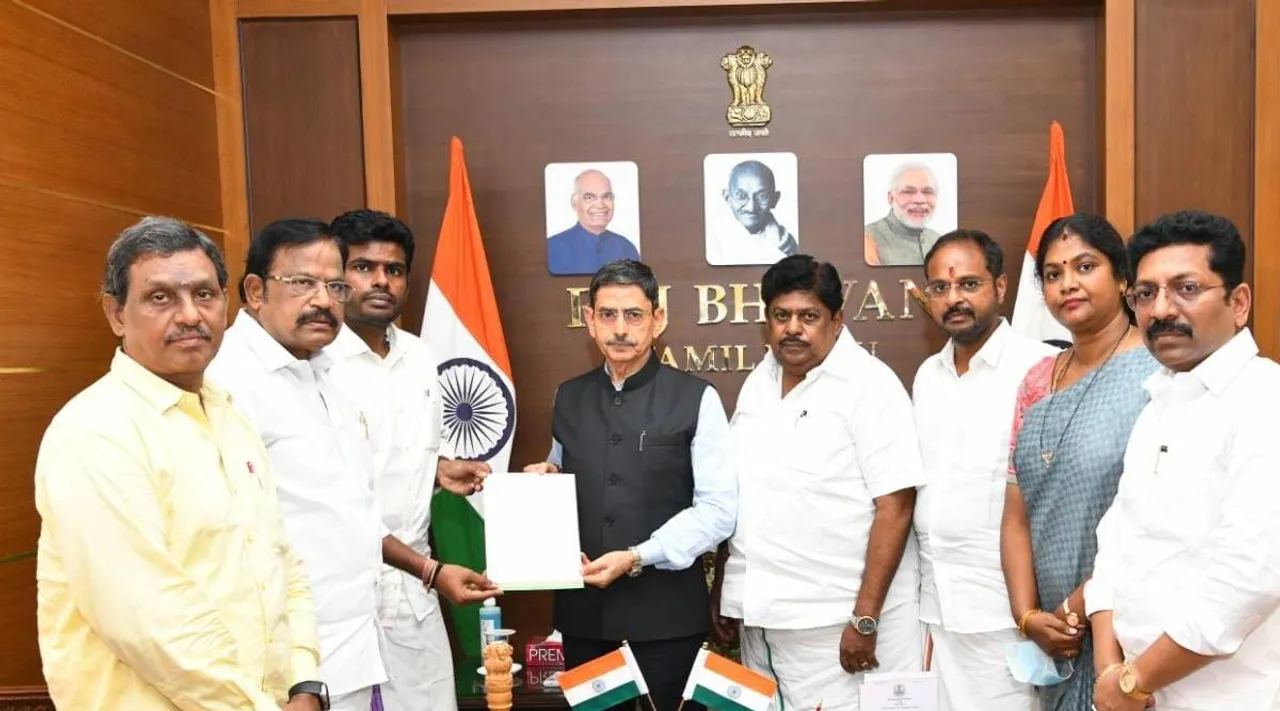 BJP Annamalai, BJP Annamalai meets Governor RN Ravi, Annamalai complaints against intelligence ADGP, அண்ணாமலை, பாஜக தலைவர் அண்ணாமலை ஆளுநர் ஆர் என் ரவியுடன் சந்திப்பு, உளவுத்துறை ஏடிஜிபி மீது புகார், டேவிட்சன் தேவாசிர்வாதம், போலி பாஸ்போர்ட் விவகாரம், India News in Tamil, World News in Tamil, Sports News, Tamil Nadu News, City News, News Updates, Business News, Politics Tamil News