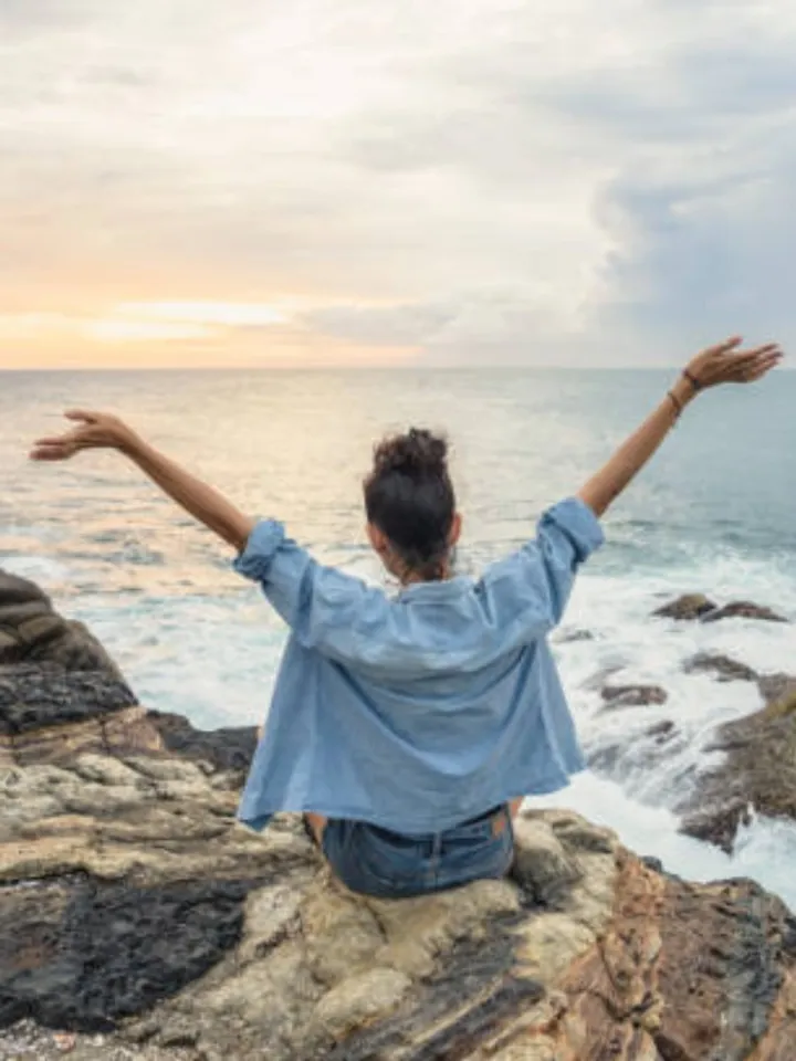 happy person 13 - unsplash (1)