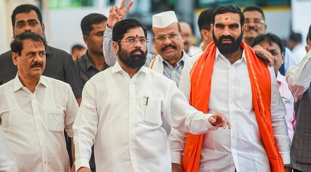 'வளர்ச்சியும் இந்துத்வாவும் எங்கள் நோக்கம்': ஏக்நாத் ஷிண்டே பிரகடனம்