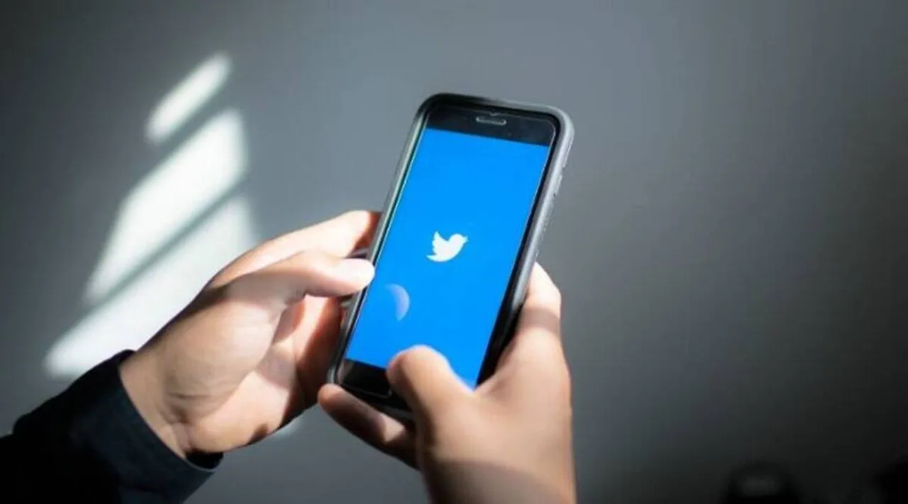 Twitter Topics in Tamil; how you can follow?