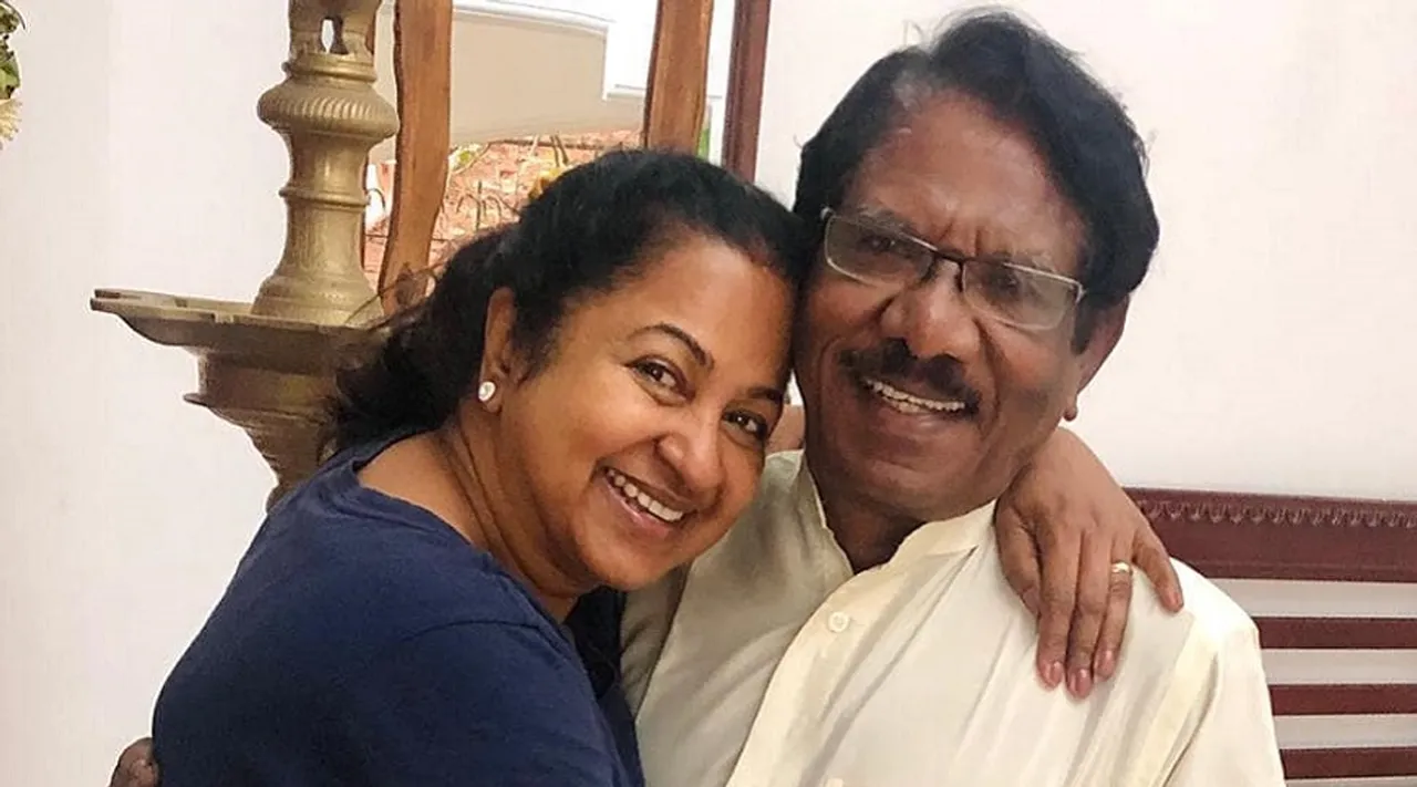 என் இனிய இயக்குனர் அவர்களே..!பாரதிராஜாவுக்காக பிரான்சில் பிரார்த்தனை செய்த ராதிகா!