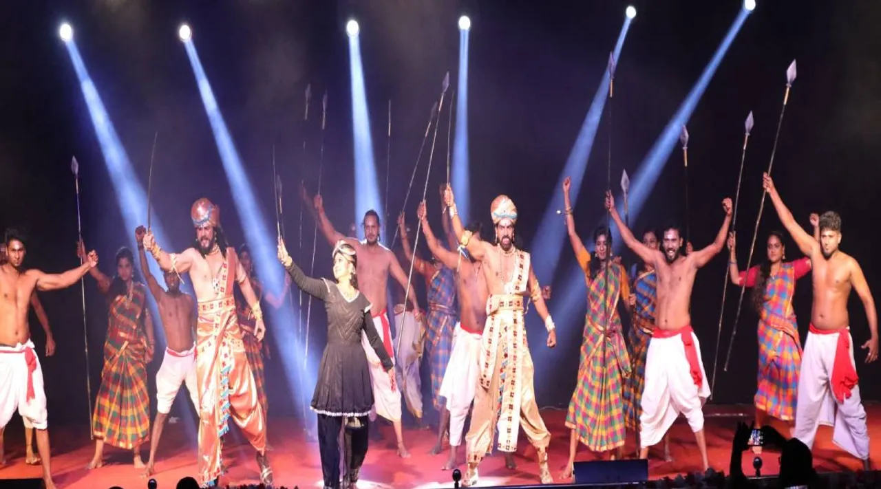 Velu Nachiyar, Velu Nachiyar play, Velu Nachiyar drama, Madurai, Velu Nachiyar Dance Play