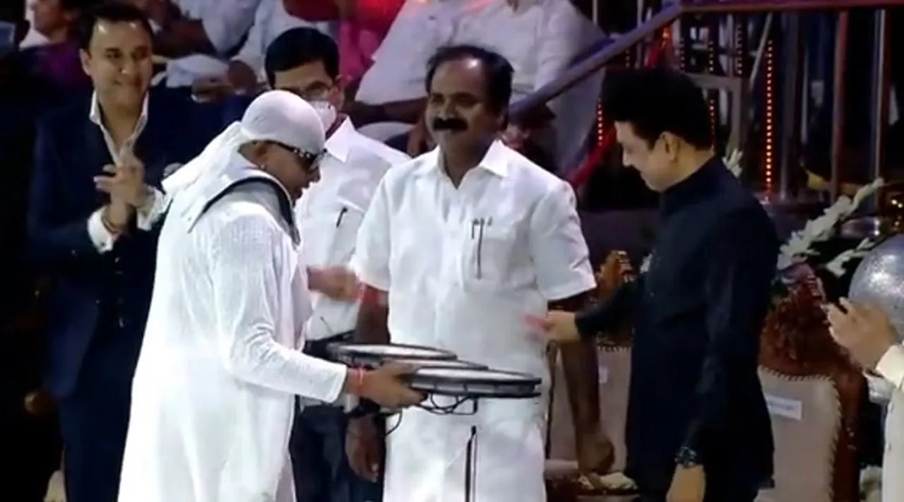 சிவமணிக்கு டஃப் கொடுத்த ஸ்டாலின்: செஸ் ஒலிம்பியாட் நிறைவு விழா காட்சிகள்