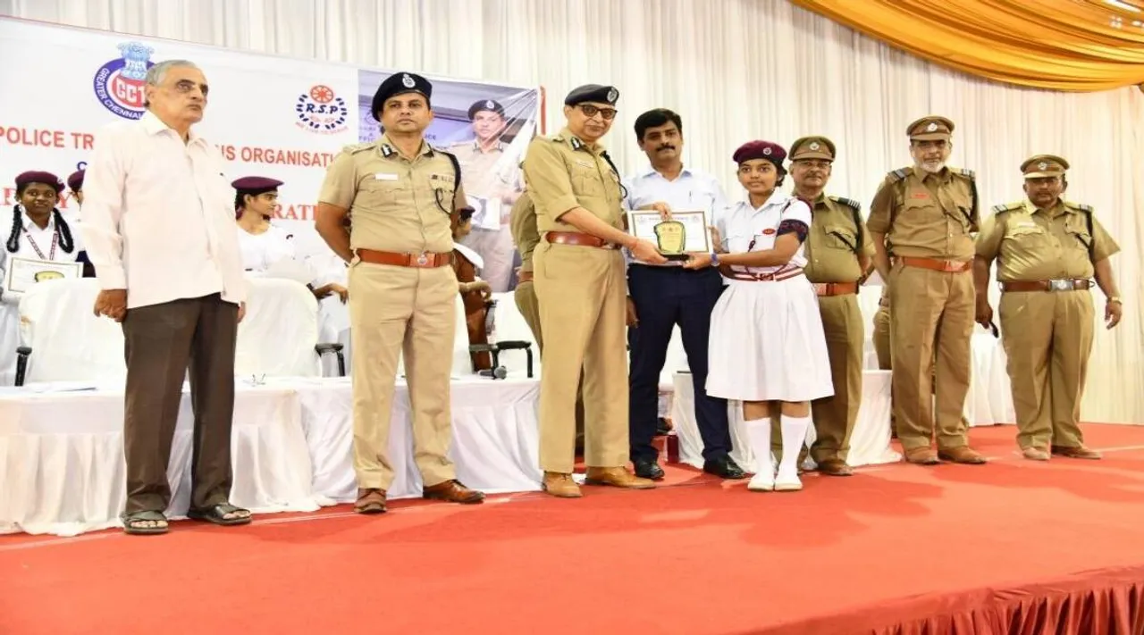 போக்குவரத்தை மெருகேற்ற வரும் 'குழந்தை போலீஸ்': சென்னையில் புதிய முயற்சி