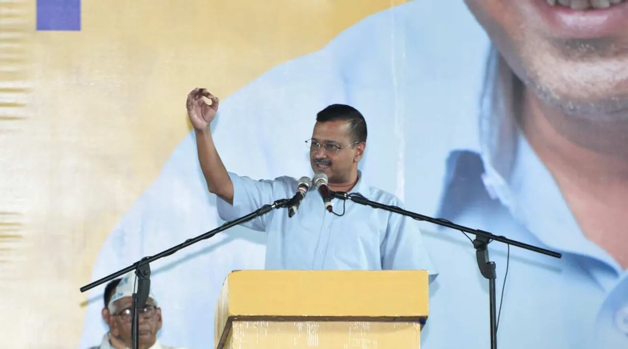 Dont quit BJP but work for AAP internally Kejriwal tells Gujarat BJP workers