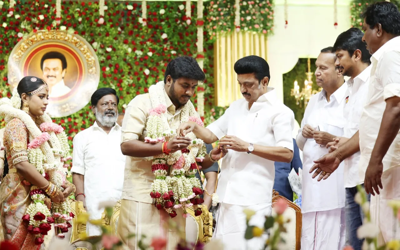 TN Minister Murthy says he spent Rs 3 crore on his sons wedding