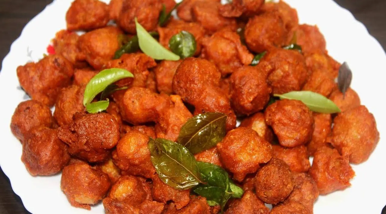 புரட்டாசி வந்தாச்சு... காளான் 65 செய்யலாமா?  வீட்டிலேயே இப்படி செஞ்சு பாருங்க!