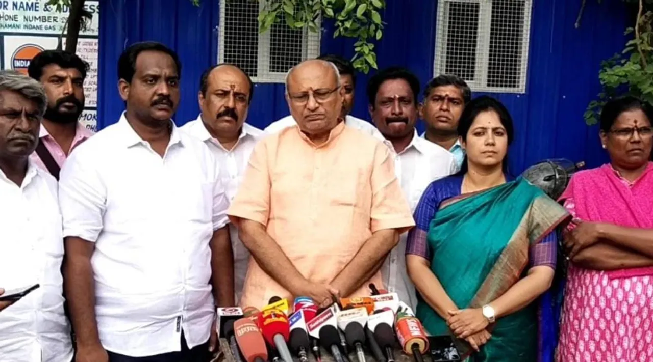BJP, BJP leader CP Radhakrishnan, CP Radhakrishnan meets Balaji Uththama Ramasamy, பாலாஜி உத்தம ராமசாமியுடன் சி.பி ராதாகிருஷ்ணன் சந்திப்பு, CP Radhakrishnan meets Balaji Uththama Ramasamy at Coimbatore central jail