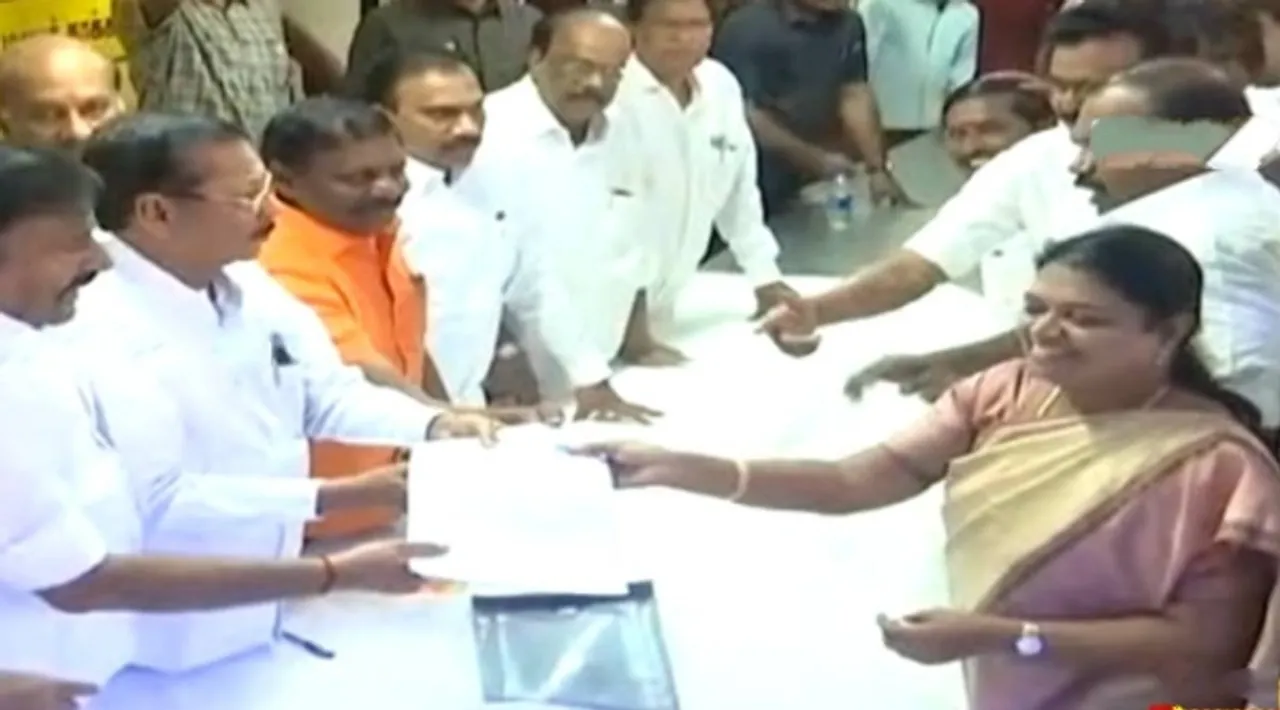 மனு பெற்றது கீதா ஜீவன் மட்டுமே… 72 மாவட்டச் செயலாளர் பதவிகளில் பெண்களுக்கு எத்தனை?