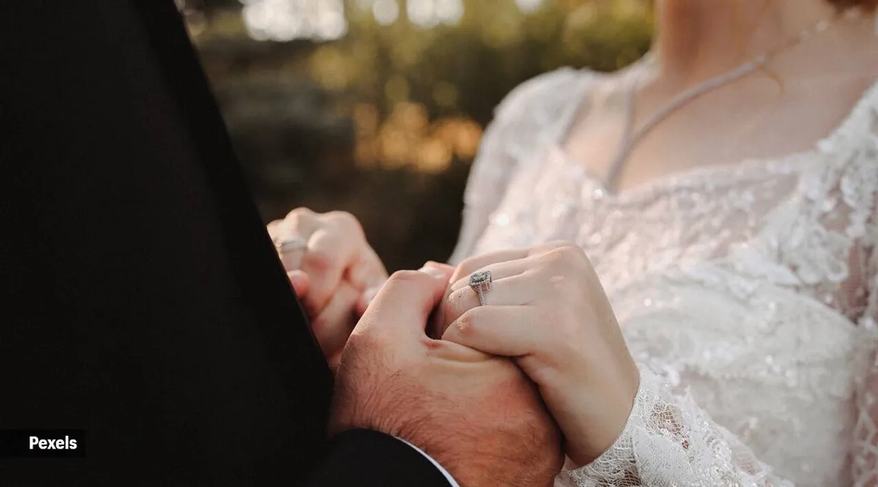 Daughter gets her 50-year-old mother remarried