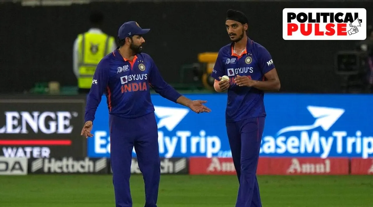 Rohit Sharma turns his back on Arshdeep Singh in last over vs Sri Lanka video angers netizens