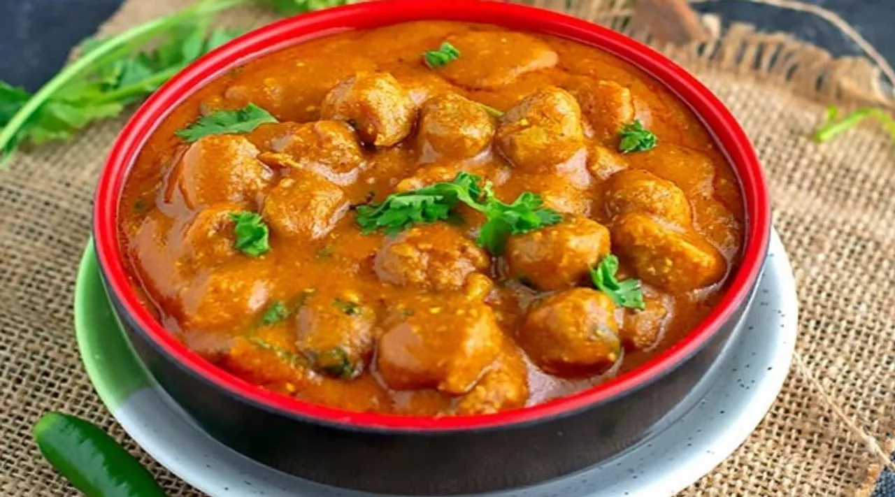 சிக்கன் குழம்பு சுவையில் மீல் மேக்கர் கிரேவி: சப்பாத்தி, தோசைக்கு சூப்பர் சைட் டிஷ்!