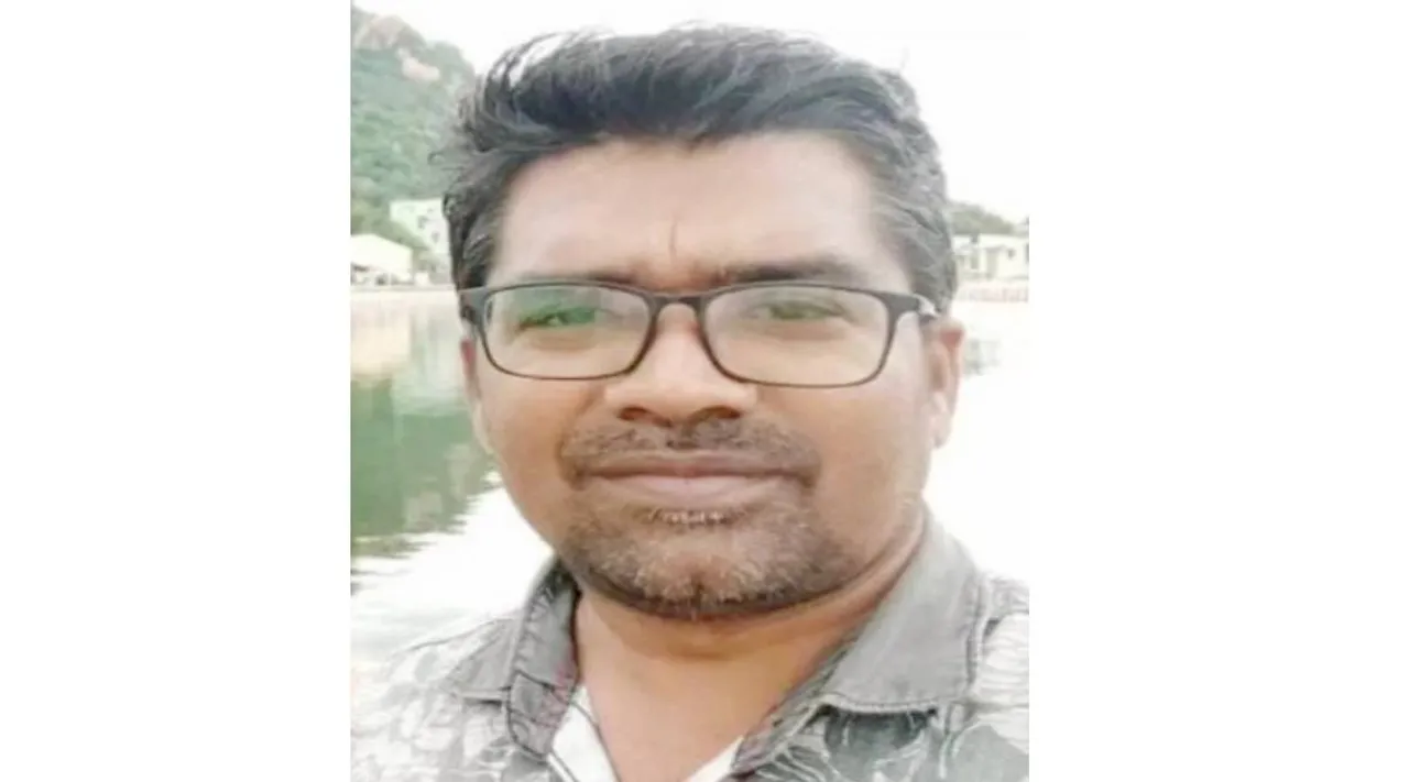 இலங்கை அகதிகள் முகாமில் பெண்ணிடம் பாலியல் அத்துமீறல்: கிராம நிர்வாக அலுவலர் கைது