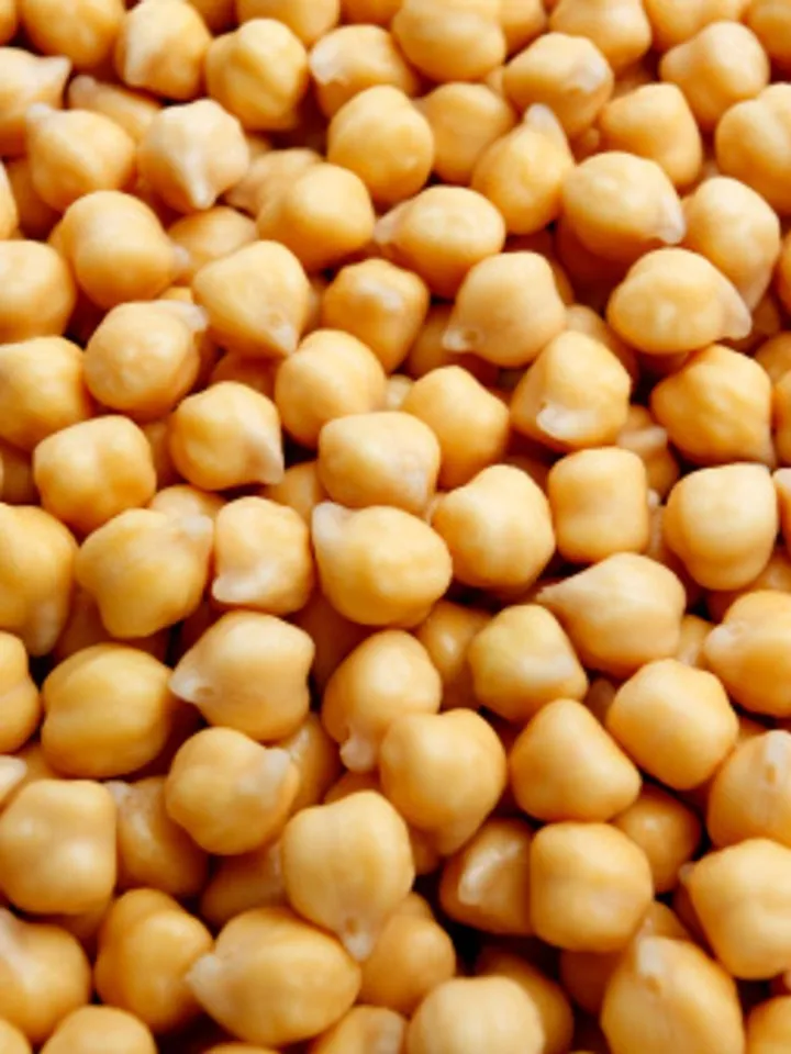 chickpeas 1 - unsplash (1)