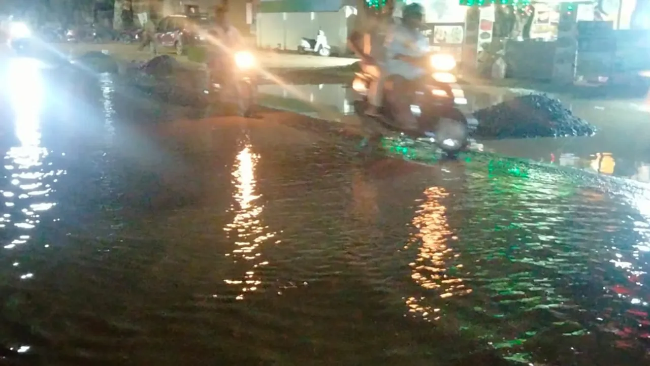 People plan to protest against bad roads in Coimbatore