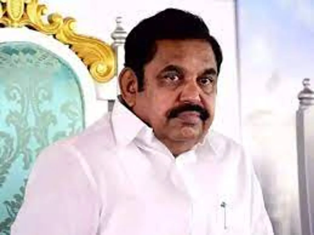 தடையை மீறி உண்ணாவிரதம்: சென்னையில் இ.பி.எஸ்- அ.தி.மு.க தலைவர்கள் கைது