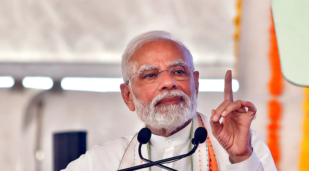 ஆங்கிலம் தகவல் தொடர்பு ஊடகம் மட்டுமே, அறிவுஜீவியின் அளவுகோல் அல்ல: பிரதமர் மோடி