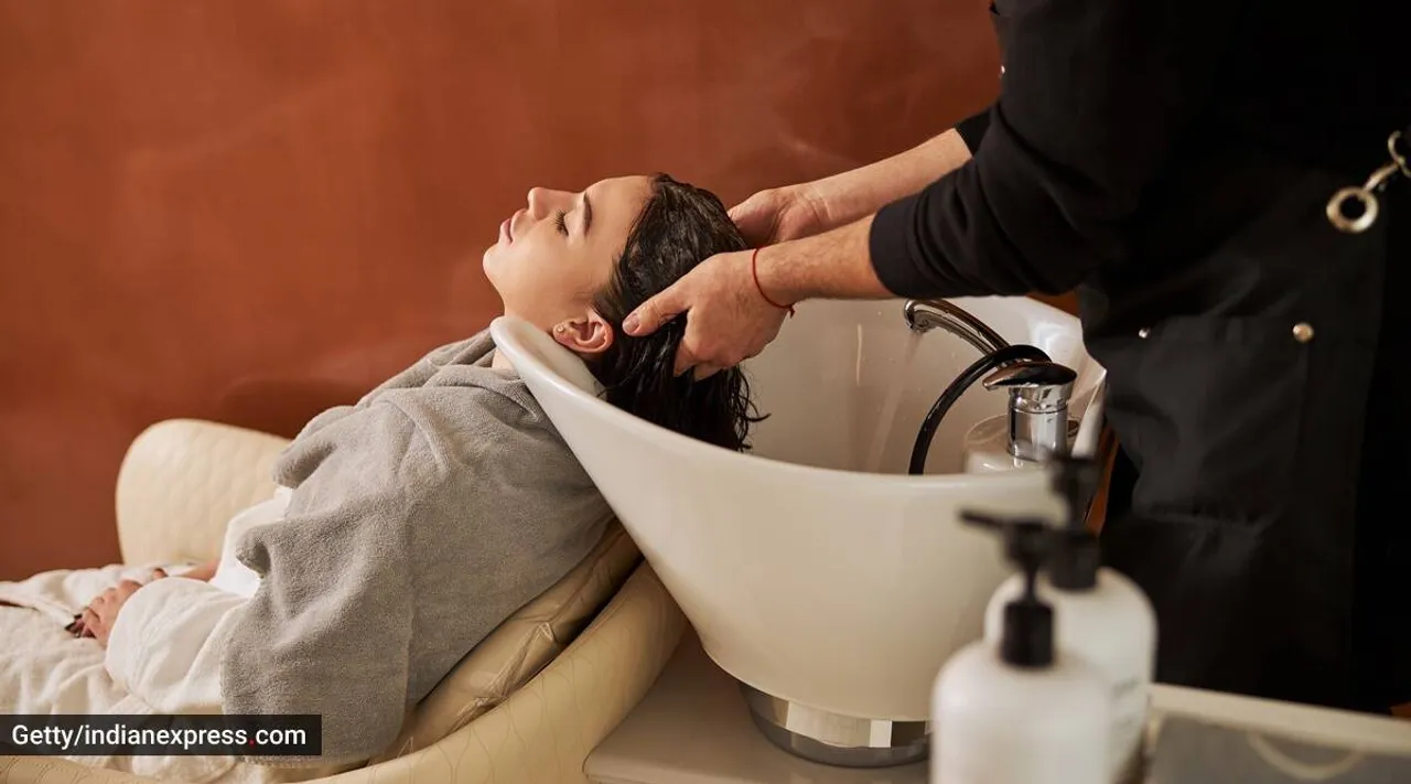 Beauty Parlour Stroke Syndrome, what is Beauty Parlour Stroke Syndrome, is Beauty Parlour Stroke Syndrome fatal, Beauty Parlour Stroke Syndrome symptoms, தலைமுடி வாஷ், பெண்களுக்கு ஏற்படும் பியூட்டி பார்லர் ஸ்ட்ரோக் அறிகுறி, பியூட்டி பார்லர் பக்கவாதம் அறிகுறி, Beauty Parlour Stroke Syndrome treatment, woman Beauty Parlour Stroke Syndrome Hyderabad, Beauty Parlour Stroke Syndrome news, neck hypertension