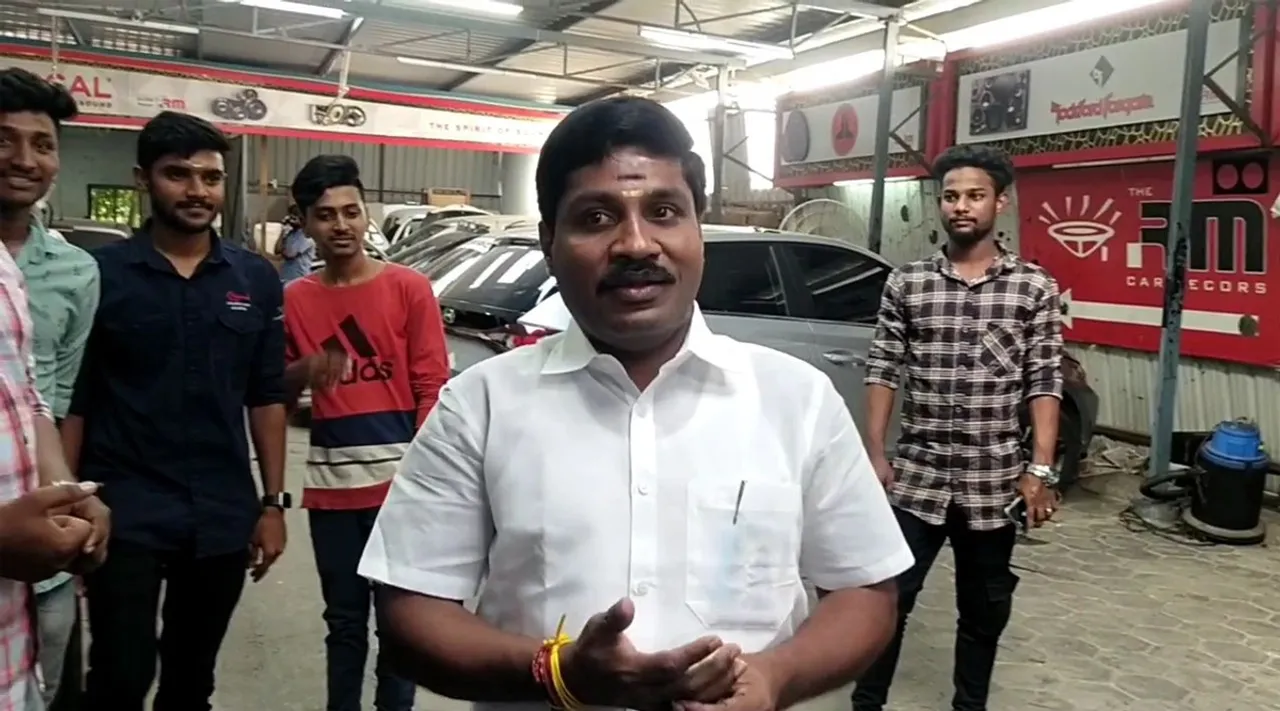 சன்னி லியோனிடம் ஐ லவ் யூ சொன்ன ஜி.பி.முத்து... சன்னி என்ன பதில் சொன்னார்?