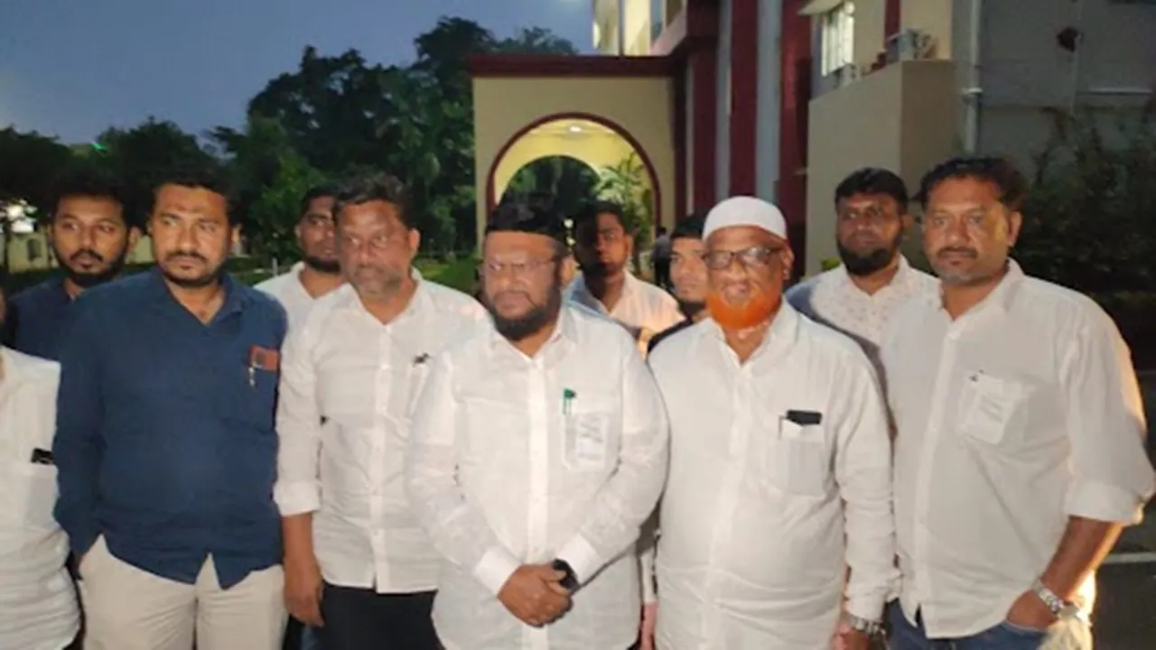 Jawahirullah MLA has demanded to investigate the background of the Coimbatore car blast.