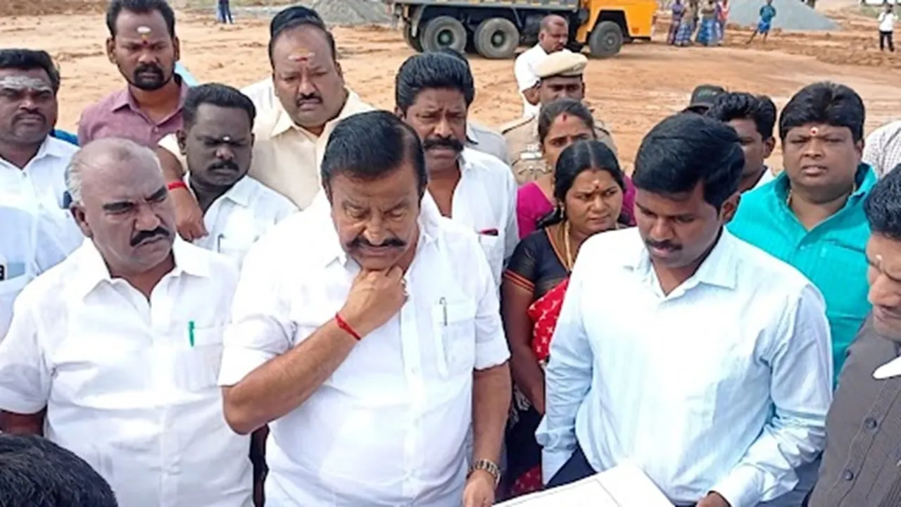 Minister K N Nehru said urea available without shortage
