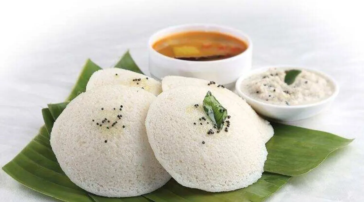 mallipoo idli, idli like mallipoo, how to cooking idli like mallipoo, how to cooking idli, how to make idli, மல்லிப்பூ போல இட்லி செய்வது எப்படி, மல்லிப்பூ போல மிருதுவான இட்லி செய்வது எப்படி, சாஃப்ட் இட்லி, mallipoo idli cooking, idli history, origin of idli, how old is idli, idli origin indonesia, idli recipe, healthy idli recipe