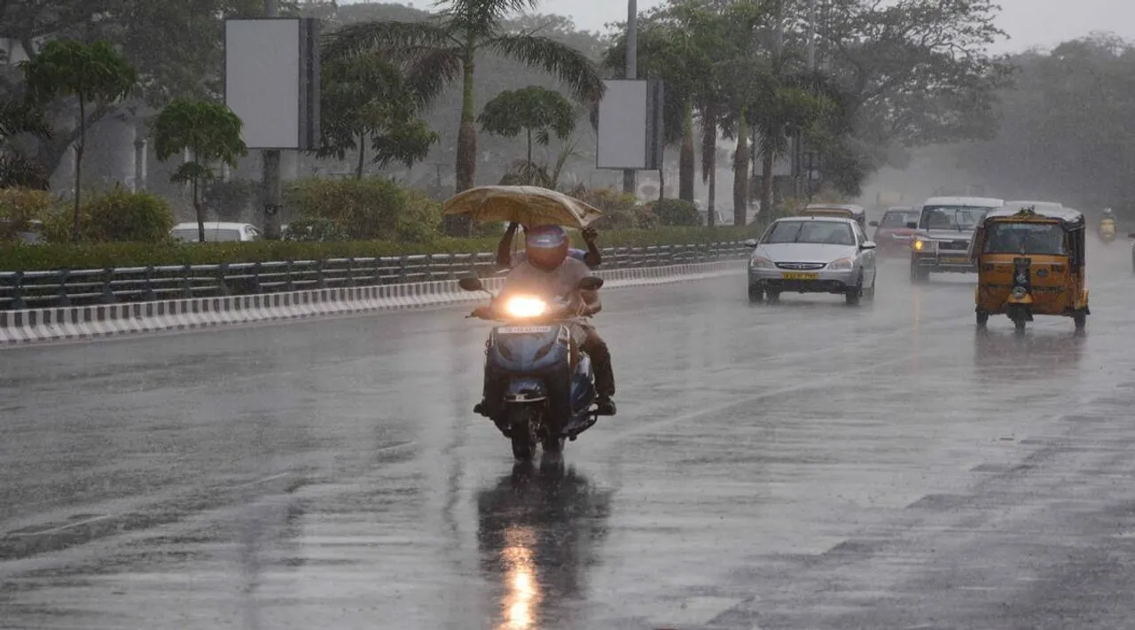 இந்த 10 மாவட்டங்களில் கன மழை: வானிலை மையம் எச்சரிக்கை