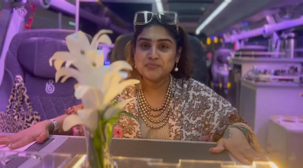 ரஜினிக்கு இமயமலை மாதிரி எனக்கு இந்த ஊரு..! வனிதா அமர்க்கள பர்த்டே கொண்டாட்டம்
