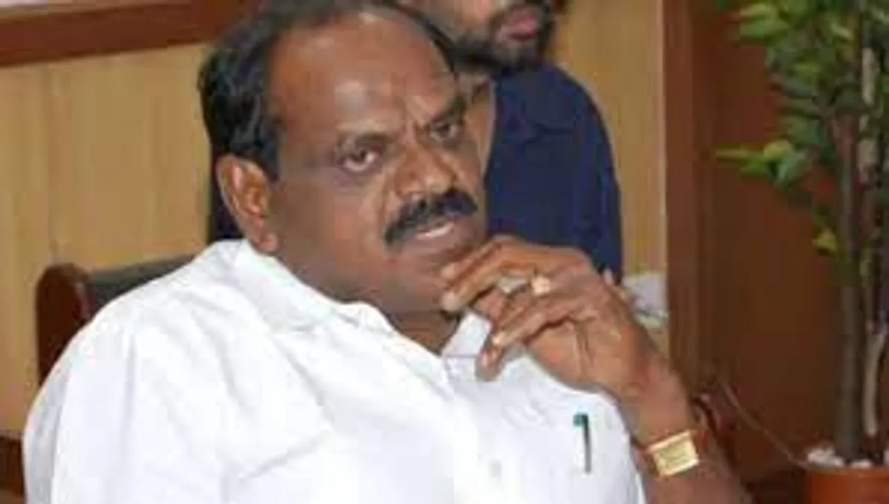 இ.பி.எஸ்-ஐ ஒதுக்கிவிட்டு அனைவரும் ஒன்று சேர்வோம்: வைத்திலிங்கம் பரபரப்பு பேட்டி