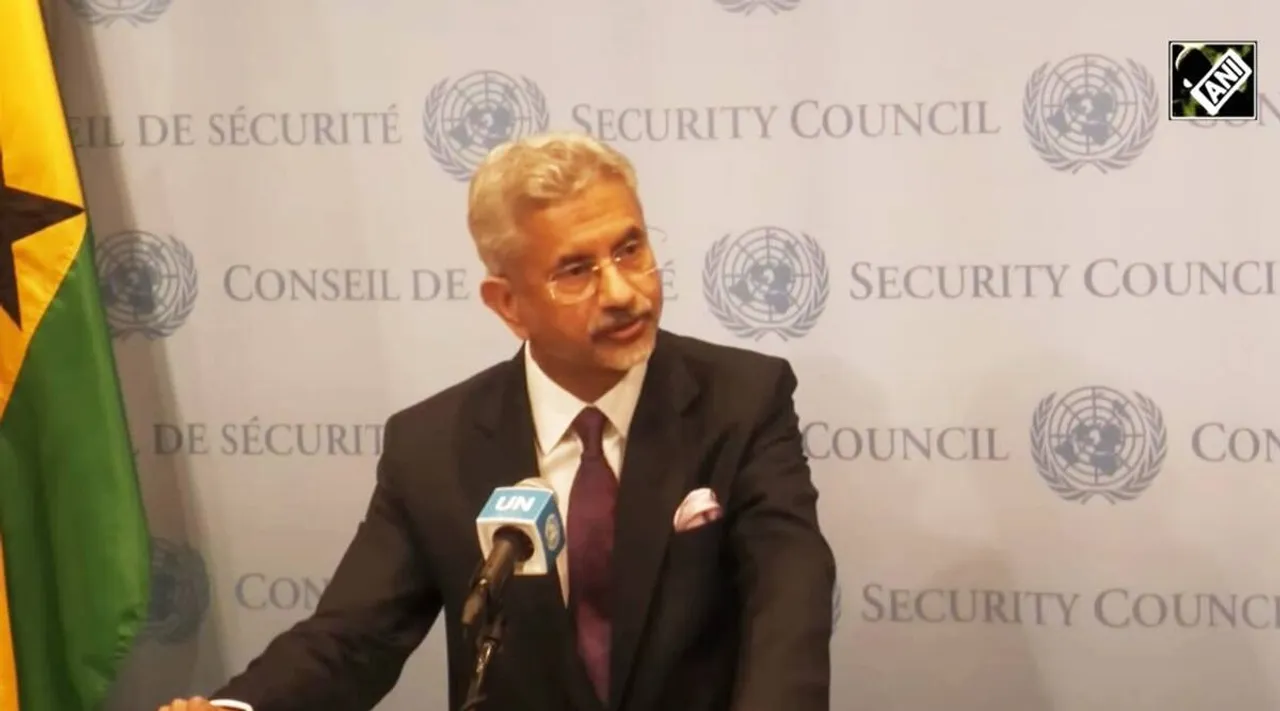 EAM Jaishankar stern reply to Pak journalist on terrorism question Tamil News