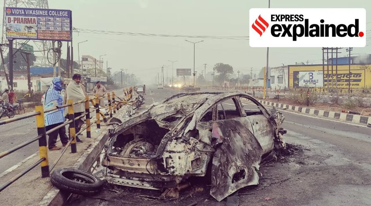 Cricketer Rishabh Pant car catches fire after accident explained in tamil
