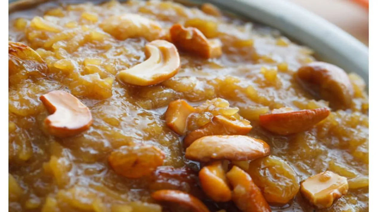 Sarkarai Pongal Recipe: பாரம்பரிய சர்க்கரை பொங்கல்; இந்த முறை இப்படி செய்து பாருங்க!