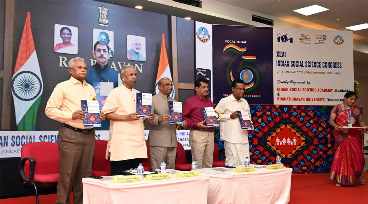 காலனிய அடிமை மனநிலையில் இருந்து விடுபட வேண்டும் - ஆளுனர் ஆர்.என்.ரவி பேச்சு