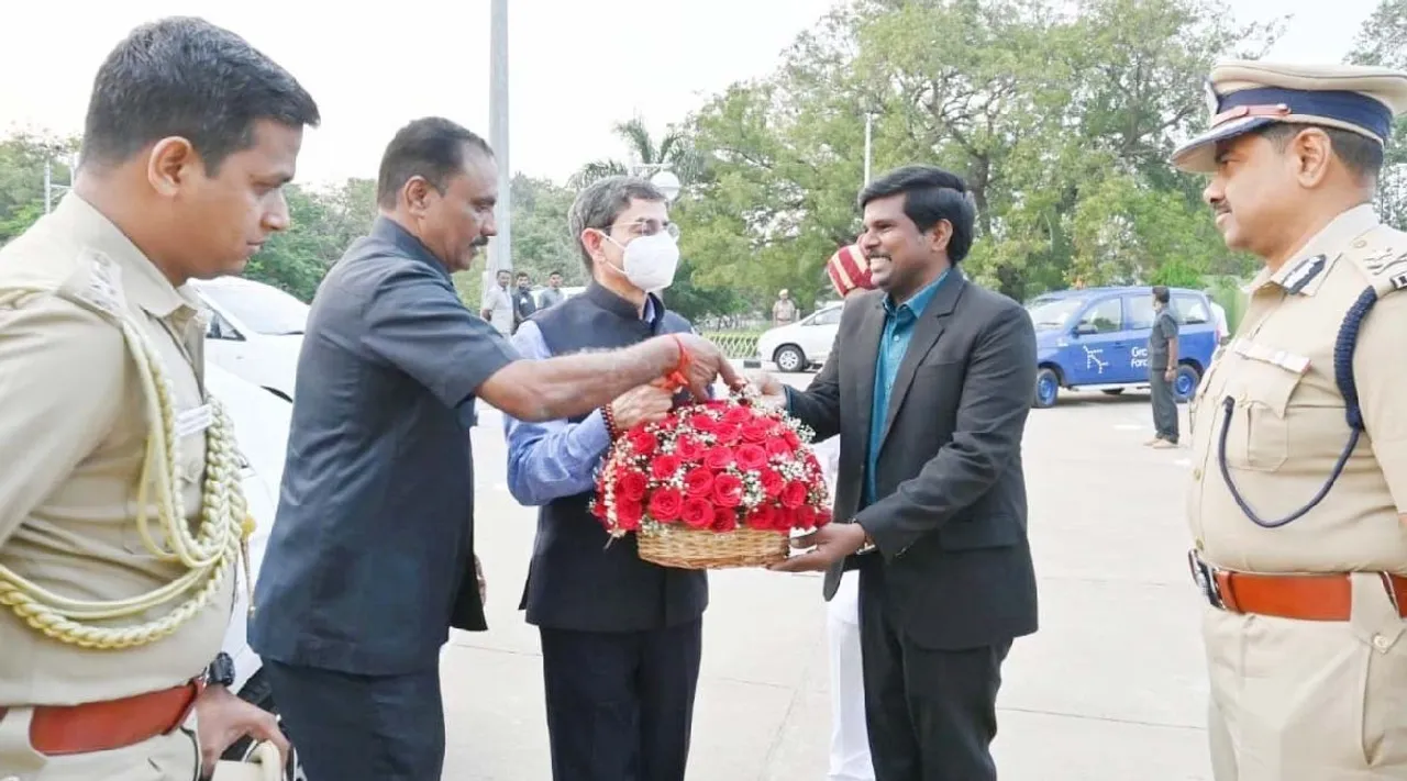 TN Governor RN RAVI boycotted by Mayor of Trichy-Thanjavur