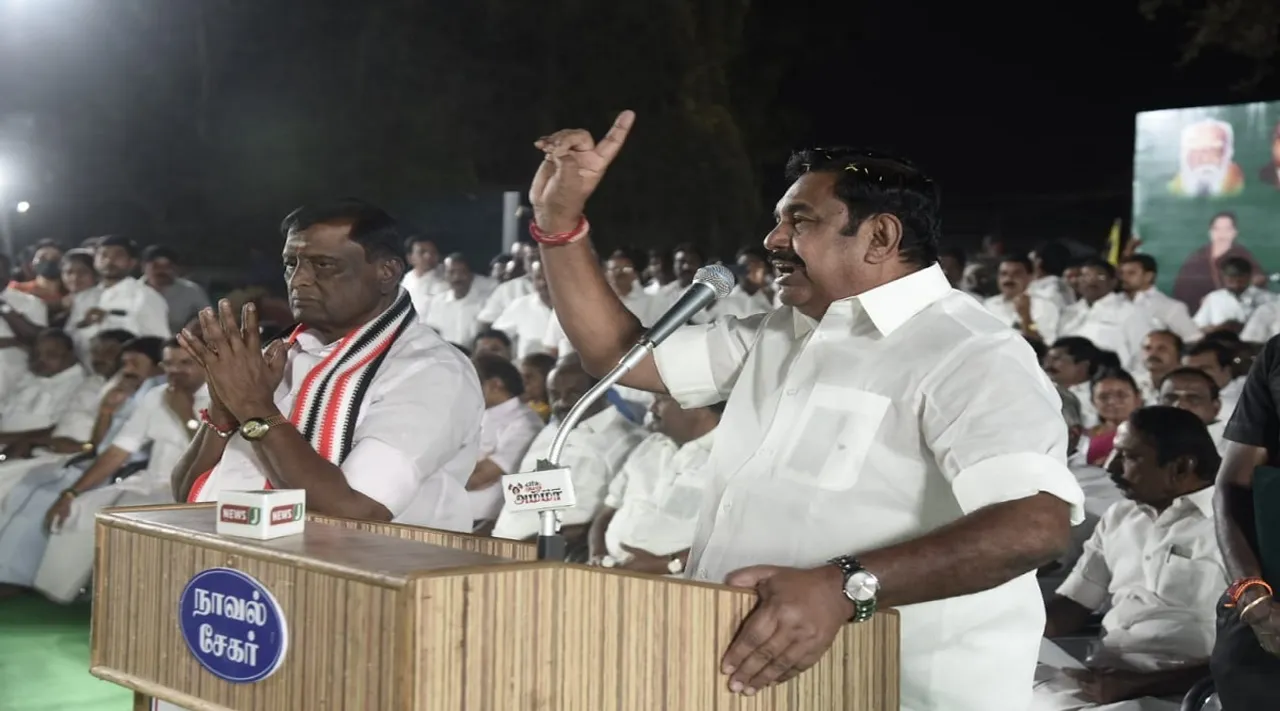 எழுதாத பேனாவுக்கு ரூ.80 கோடி செலவு செய்வது நியாயம் தானா?; ஈரோட்டில் இ.பி.எஸ் கேள்வி