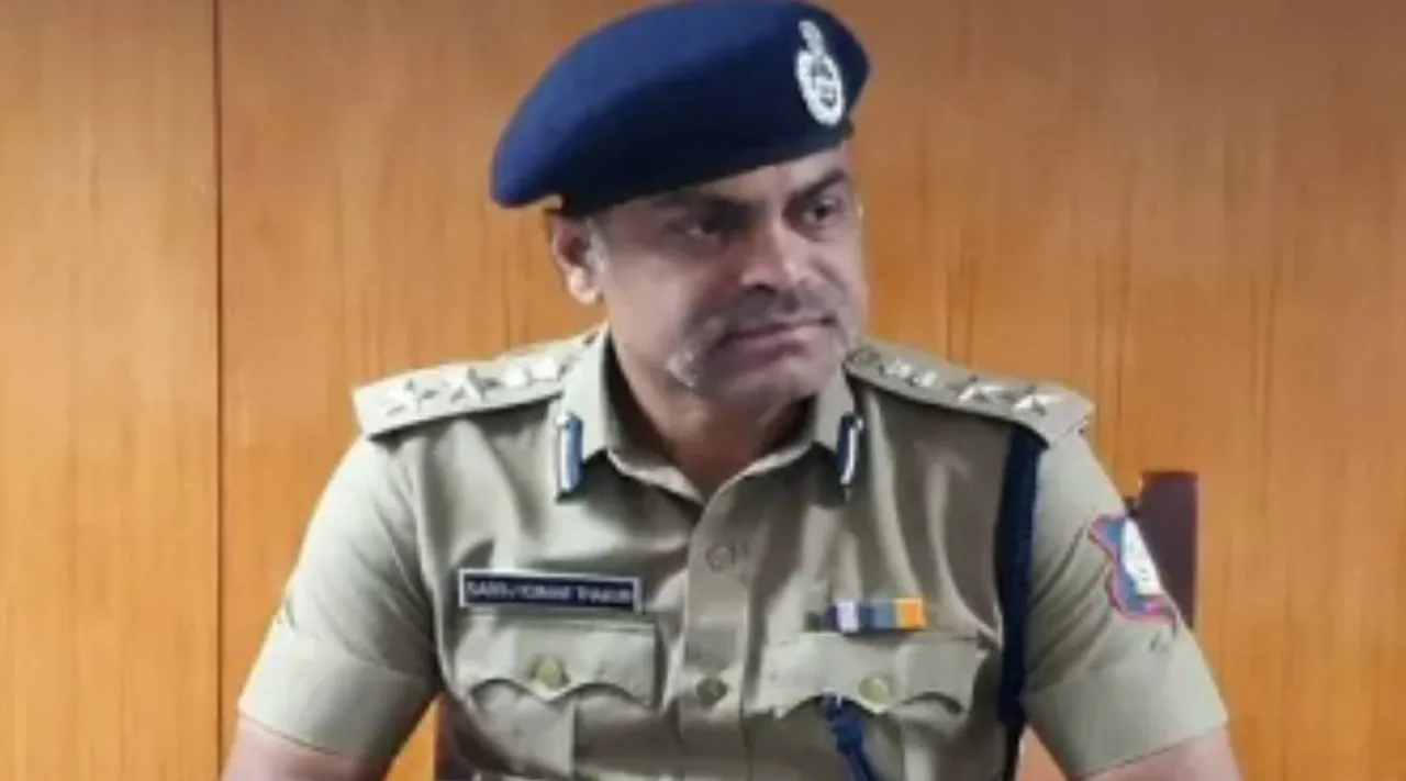 இளைஞரை பூட்ஸ் காலால் உதைத்தது ஏன்? அடிப்பது போல ஆக்டிங் - எஸ்.பி விளக்கம்