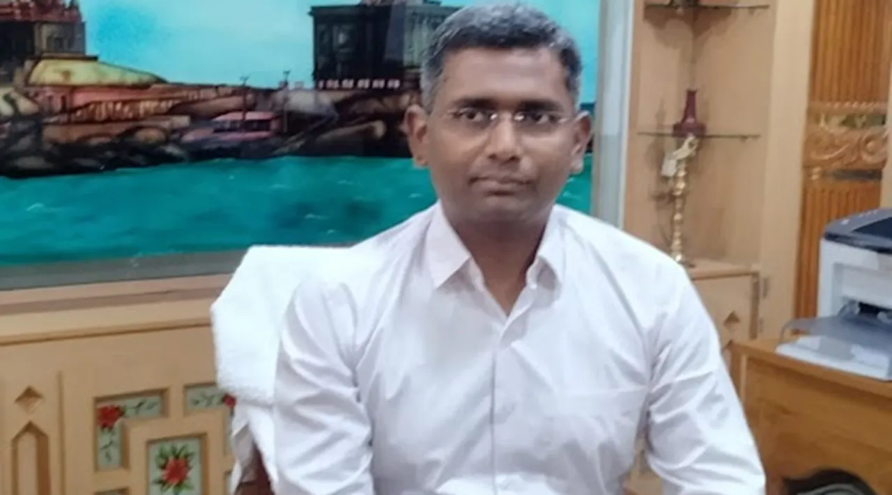 Sridhar takes charge as the new governor of Kanniyakumari district