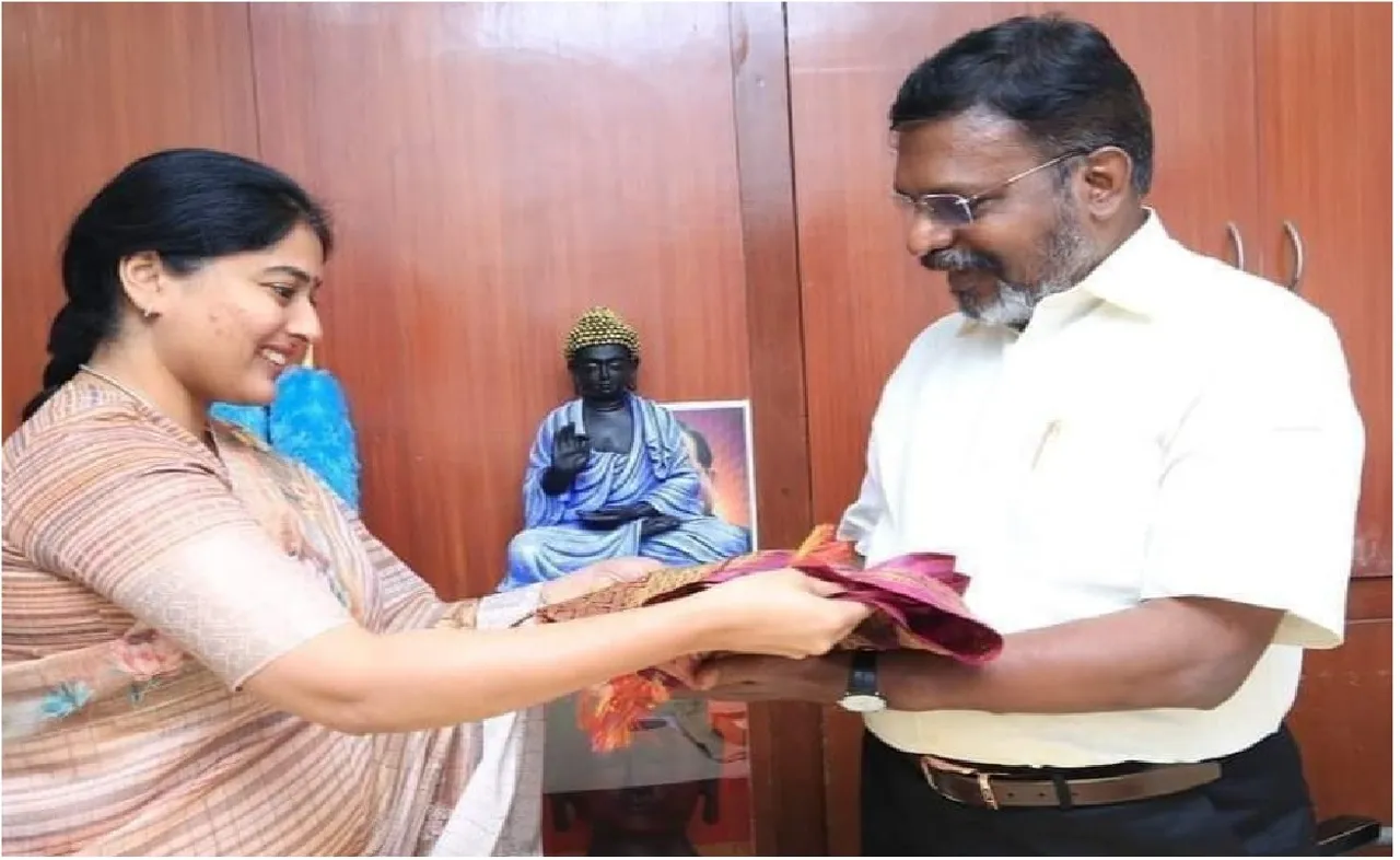 காயத்ரி ரகுராம் என்னை சந்திக்க இதுதான் காரணம்: திருமாவளவன்