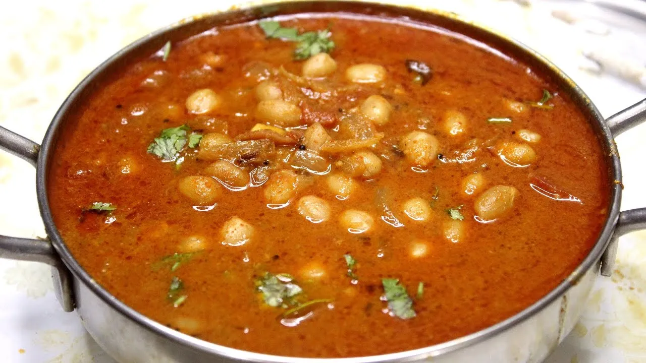 எந்த குழம்பு வைக்கிறதுனு ரொம்ப குழப்பமா இருக்கா? இந்த குழம்ப டிரை பண்ணுங்க
