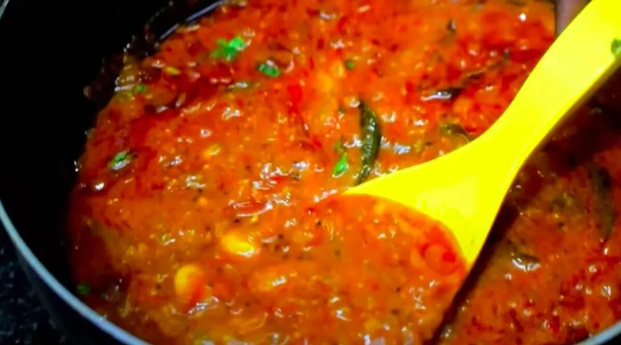 Vendhaya Kulambu recipe in tamil: Fenugreek Seed Curry making tamil, Lifestyle Tamil News, Healthy food Tamil News, Lifestyle recent Tamil News, Lifestyle latest Tamil News, Lifestyle News, Lifestyle Tips in Tamil, Health Tips, Beauty Tamil News, Lifestyle, Latest Fashion Updates Online, Tamil News Live, simple health tips tamil, வாழ்க்கை டிப்ஸ், healthy food tips in tamil, ஆரோக்கிய டிப்ஸ், siddha health tips in tamil, health tips in tamil pdf free download, உடல் ஆரோக்கியம் குறிப்புகள், Food recipes, healthy food Tamil News, food tips in tamil, recipes in tamil, variety food recipe in tamil, tamil food recipe, tamil healthy food tips, Best foods in tamil, tamil super foods, tamil healthy super food, food news, recipes news, tamil recipes in tamil, வெந்தய குழம்பு மிக சுவையாக செய்வது எப்படி, VENDHAYA KULAMBU, Vendhaya kulambu (Fenugreek gravy) Recipe, வெந்தய குழம்பு செய்வது எப்படி, fenugreek curry recipe, vendhaya kuzhambu recipe, fenugreek curry vegetarian, vendhayam recipes, how much f
