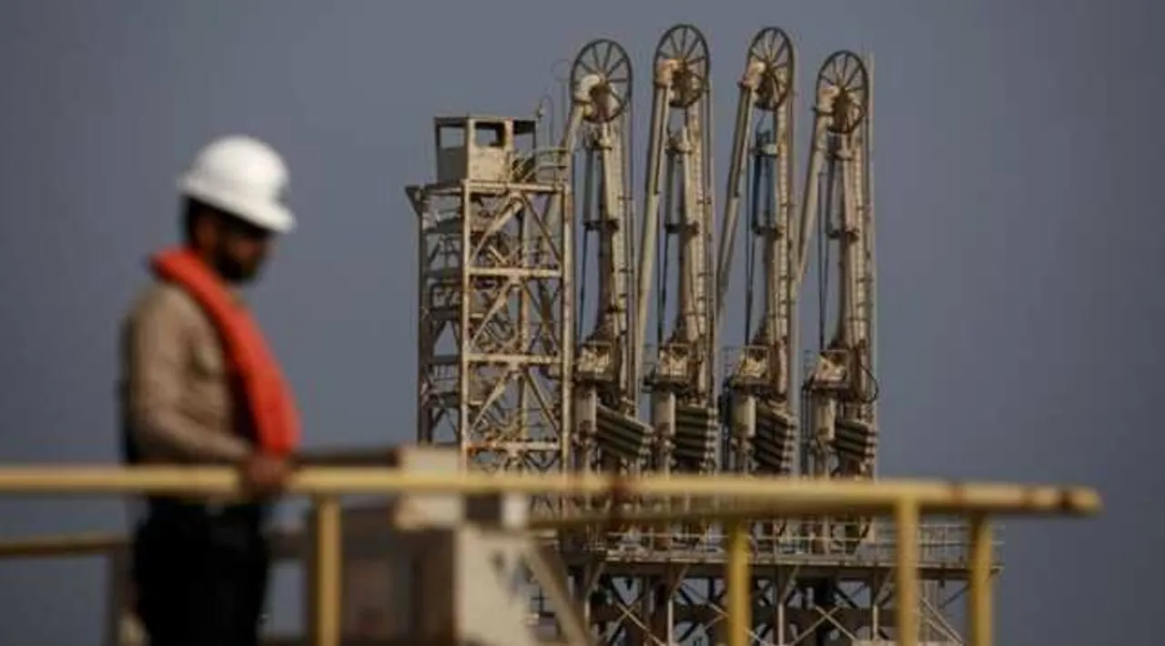 Saudis to cut oil production by 500000 barrels per day prices likely to rise
