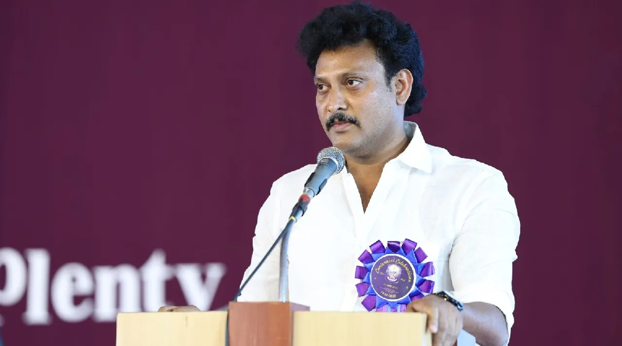 Anbil Mahesh