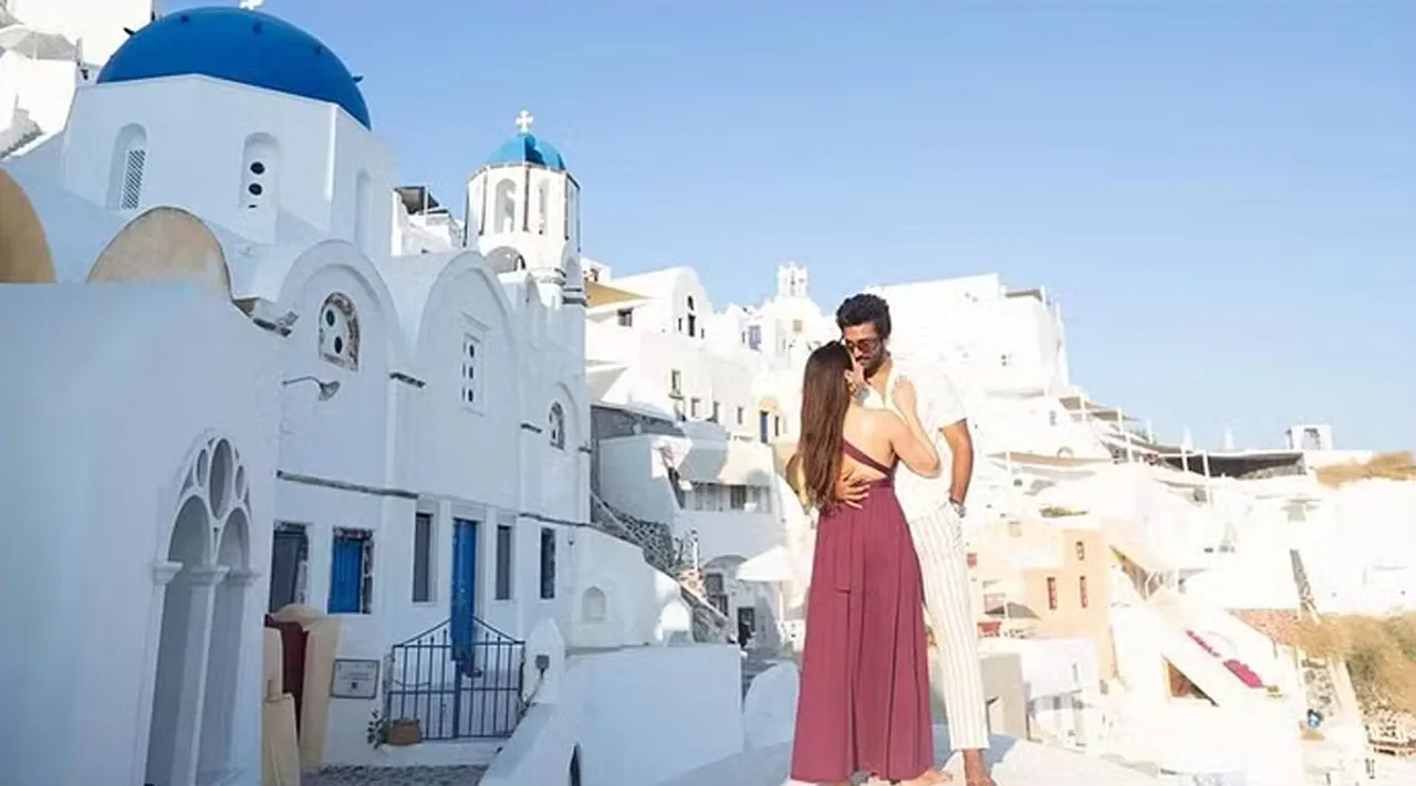 Aadhi Nikki