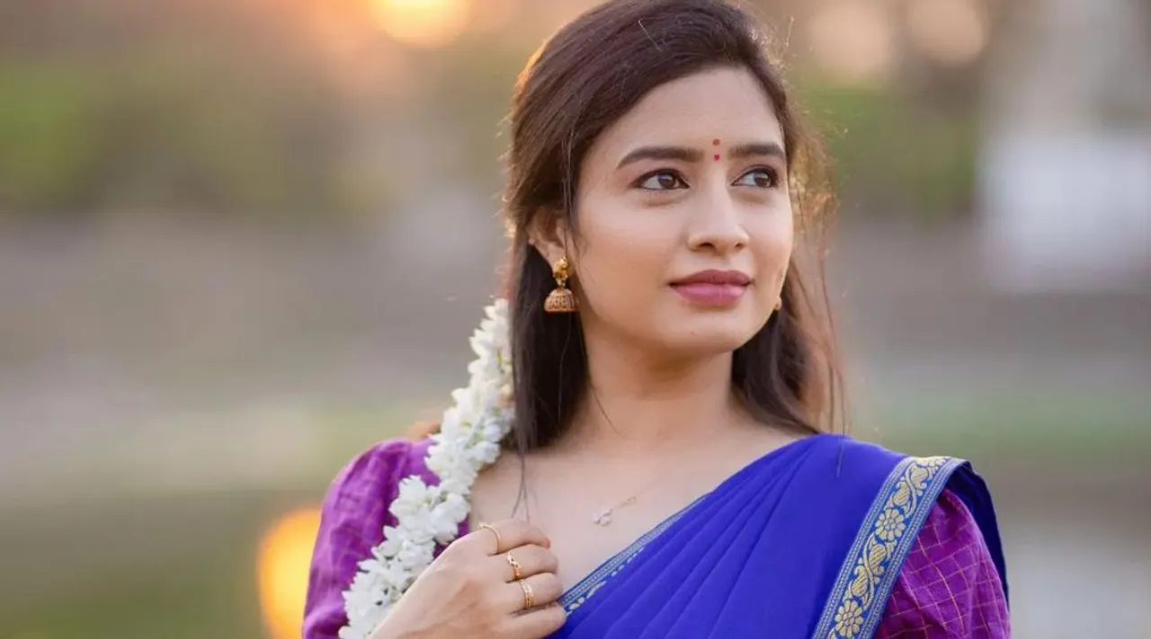 வந்தாச்சு புது வசுந்தரா: தமிழும் சரஸ்வதியும் சீரியல் மாஸ் அப்டேட் - VJ Sangeetha enters Thamizhum Saraswathiyum Serial for Dharshna Sripal
