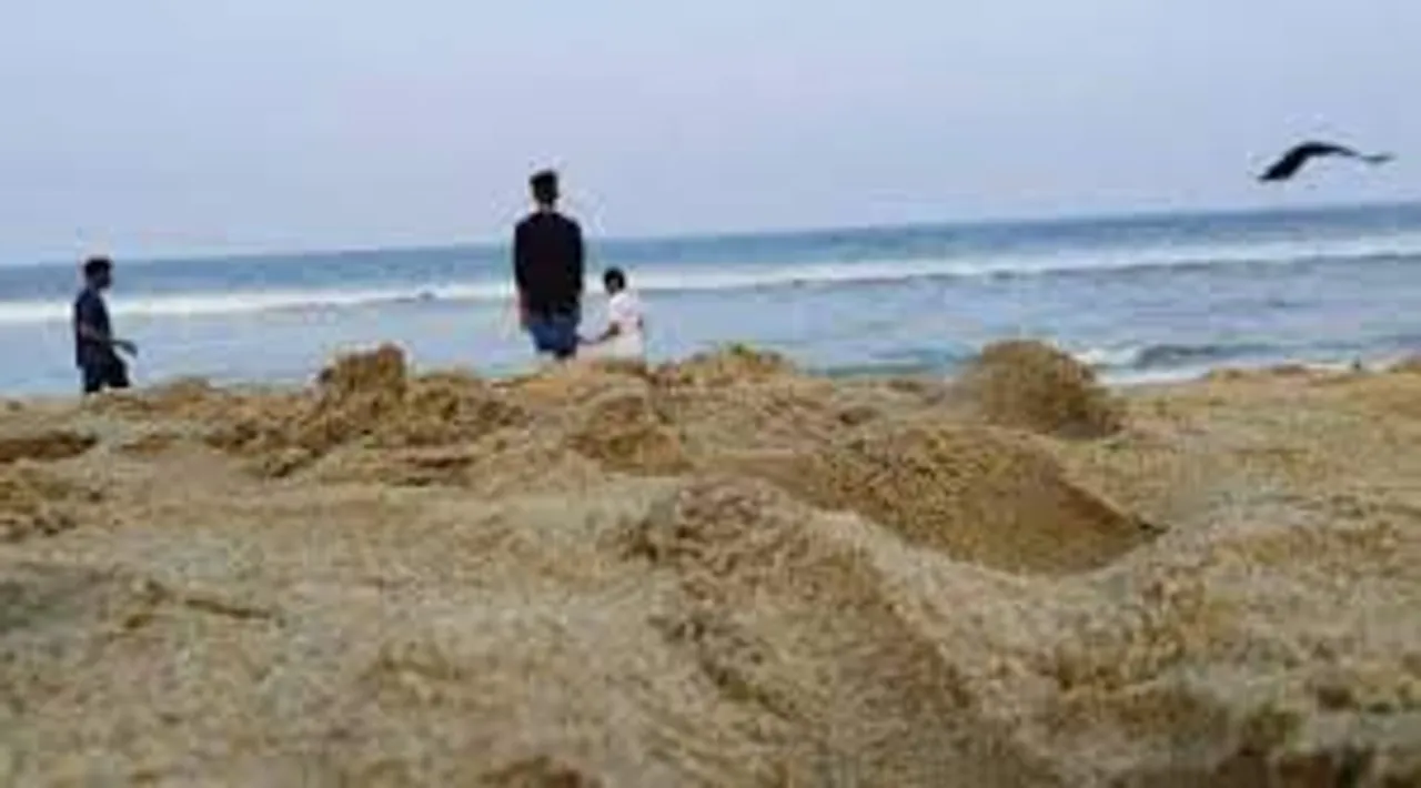 neelankarai beach