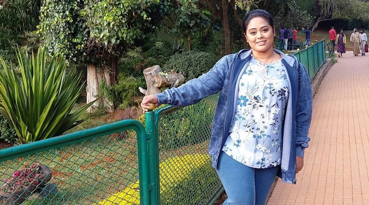 Actress Devi Priya